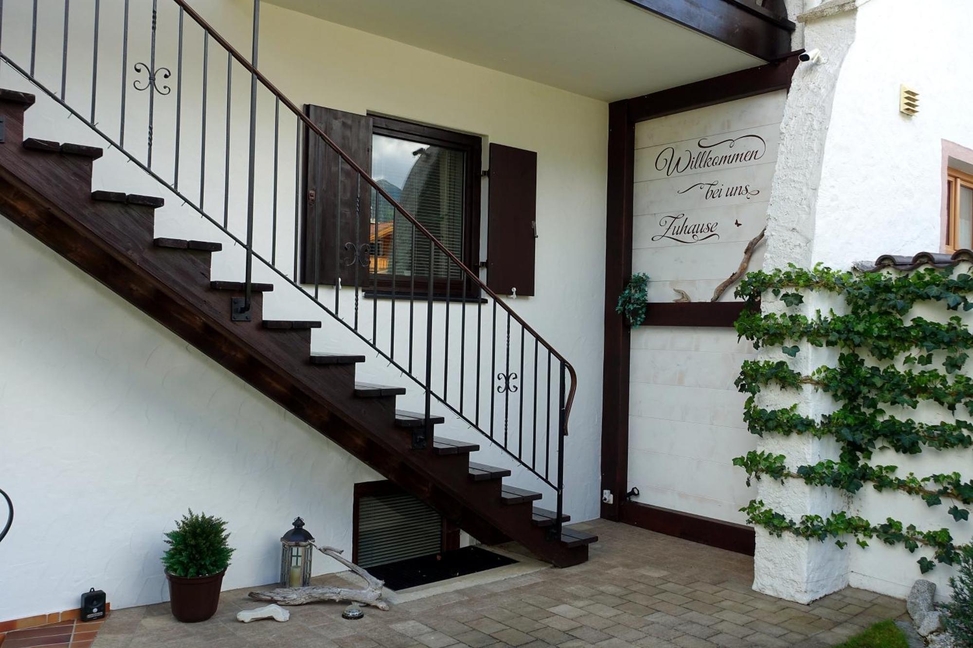 Ferienwohnung Ariane Гармиш-Партенкирхен Екстериор снимка